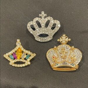 Sparkling Crown Brooch Set for Kids